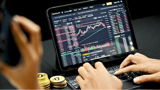 Gerçek zamanlı emir akışına sahip Nemaverim Wealth düşük gecikmeli işlem gerçekleştirme arayüzü